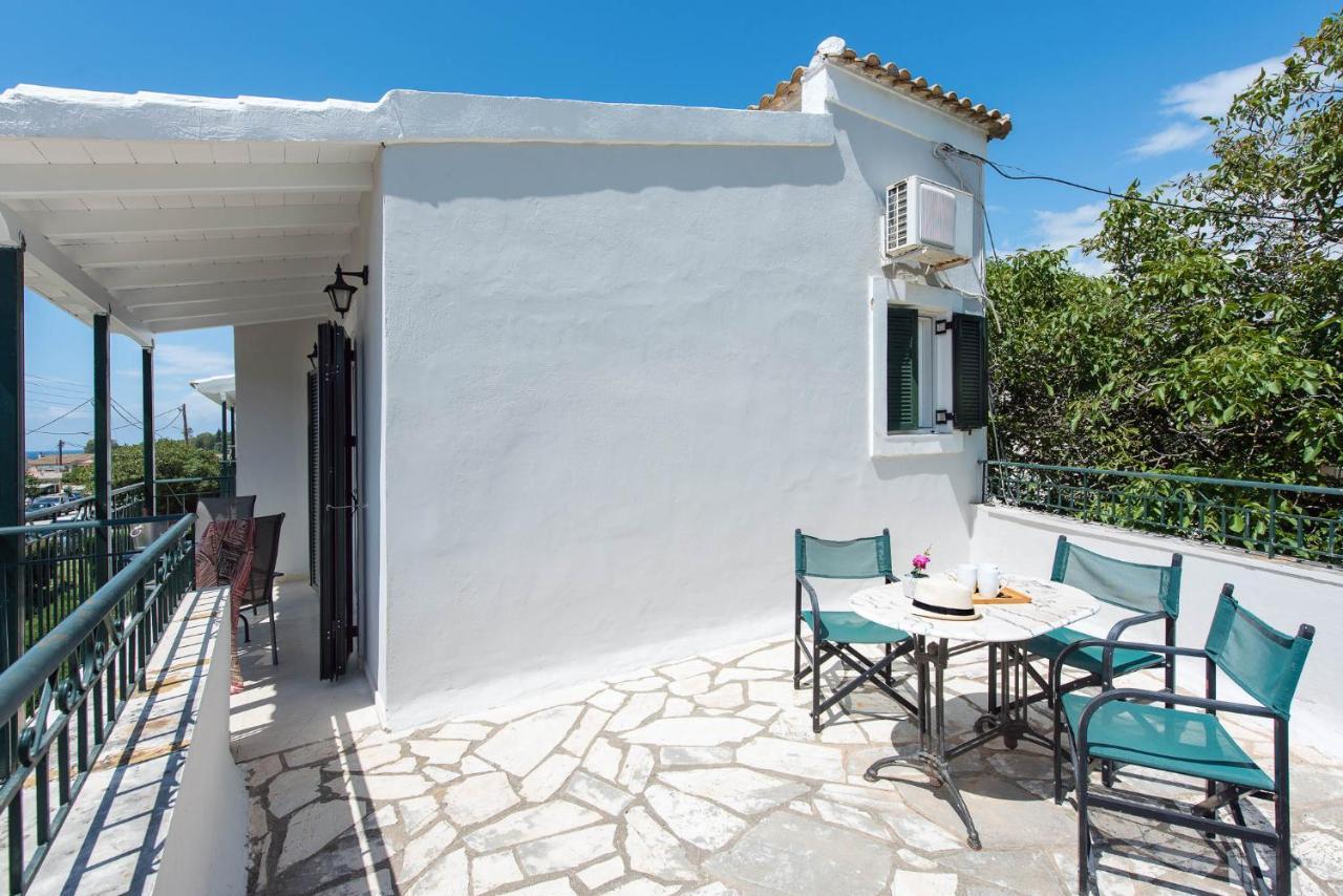 Balaris Apartments Kassiopi Exterior photo