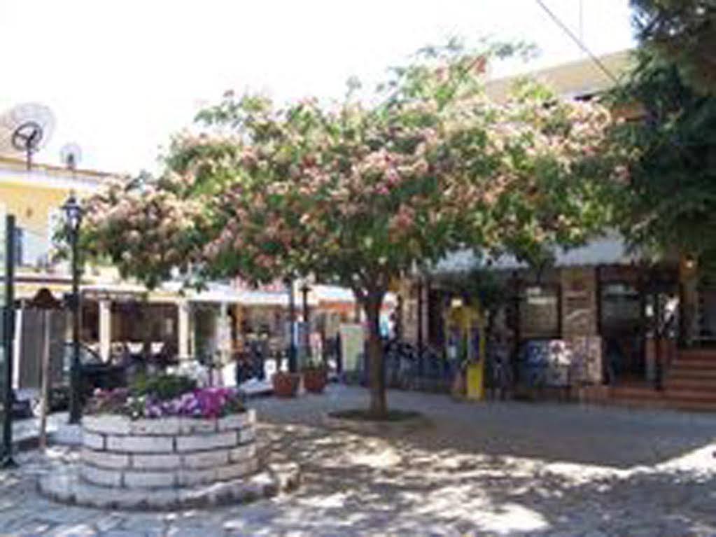 Balaris Apartments Kassiopi Exterior photo