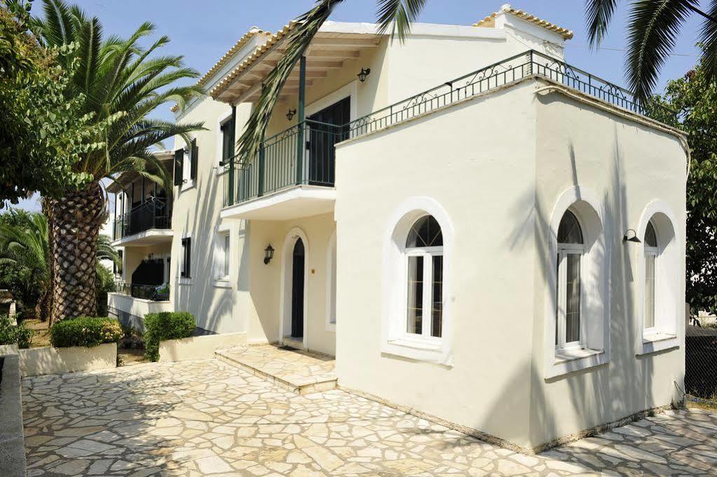 Balaris Apartments Kassiopi Exterior photo